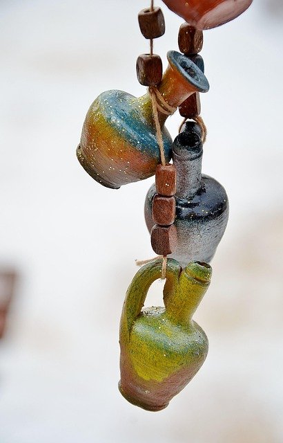 glazing pottery items